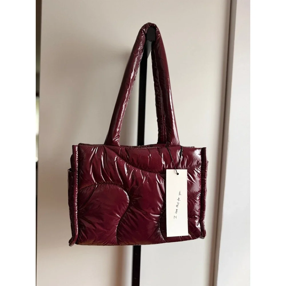 NWT The Midi Drift Tote – Limited Edition – Black Cherry